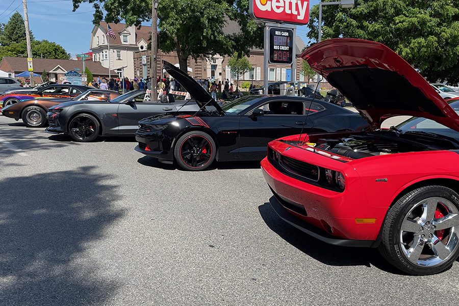 Arts Festival And Car Show